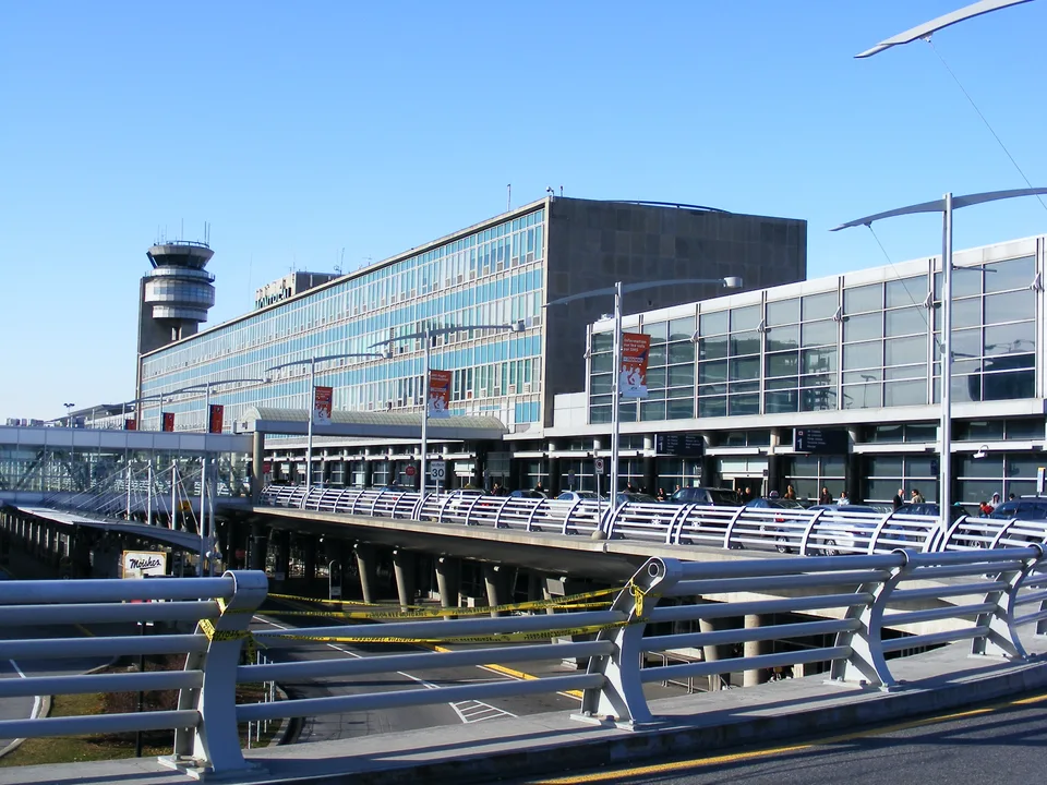 Terminal interior at Montréal–Trudeau International Airport